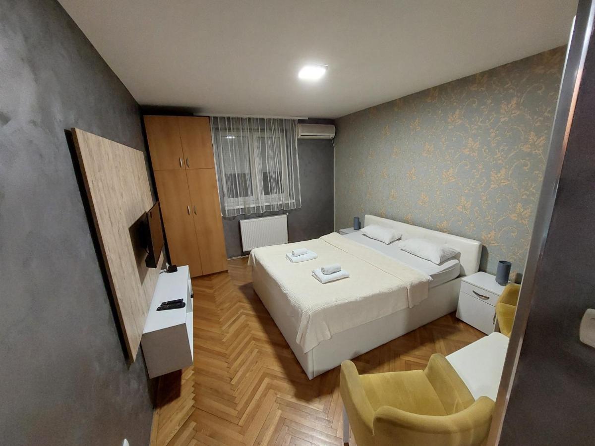 Apartmani Jasmin Novi Sad Exteriör bild