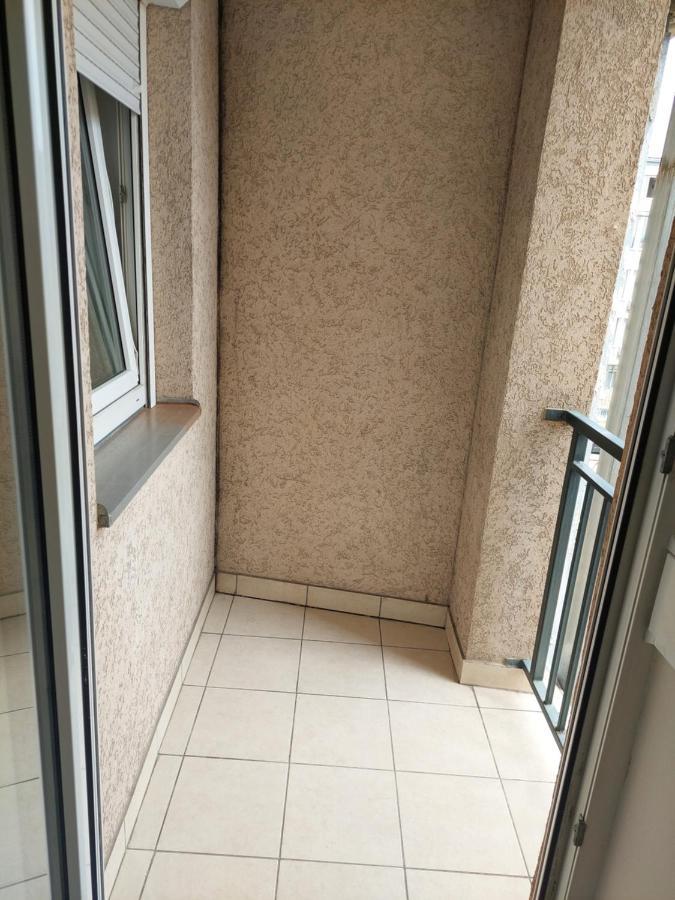 Apartmani Jasmin Novi Sad Exteriör bild