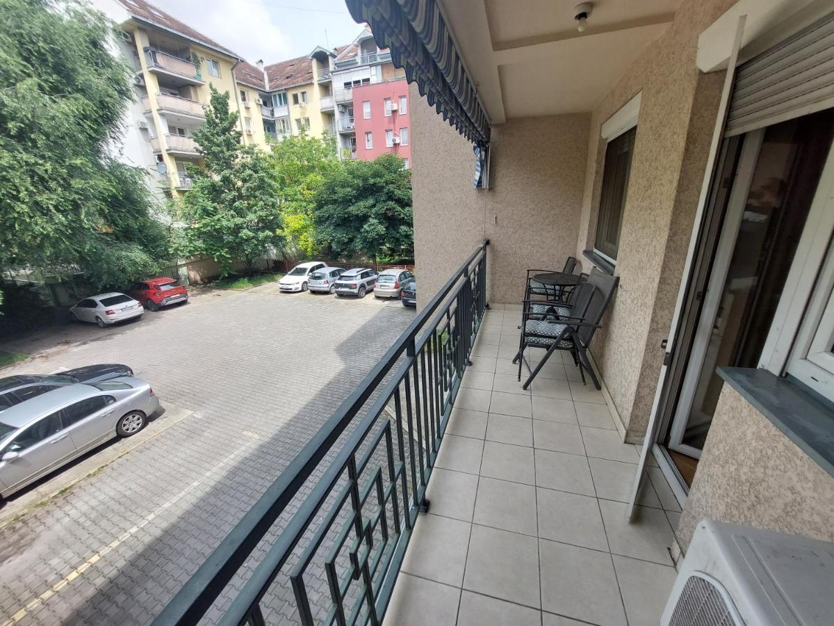 Apartmani Jasmin Novi Sad Exteriör bild
