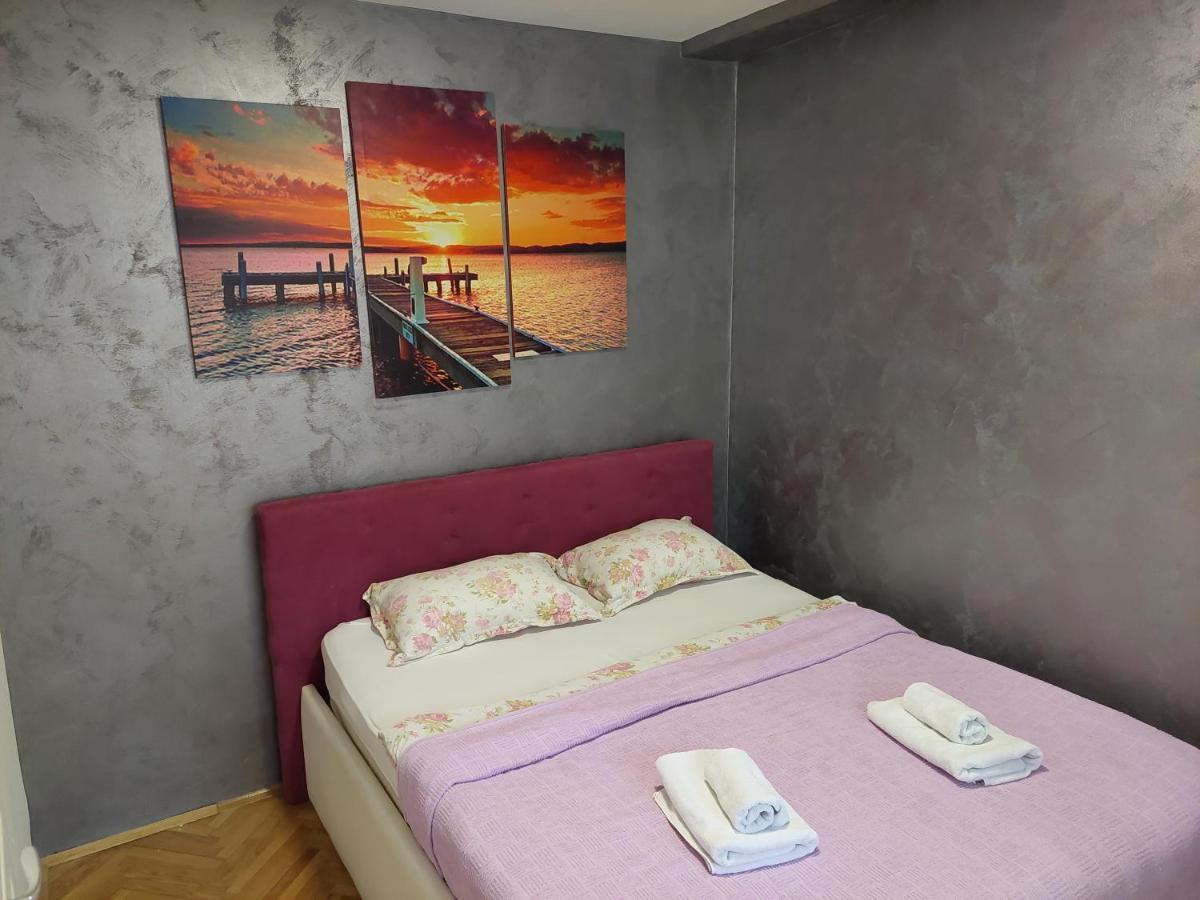 Apartmani Jasmin Novi Sad Exteriör bild