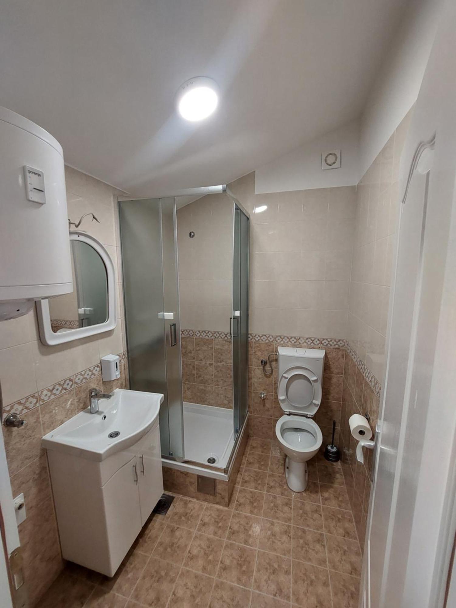 Apartmani Jasmin Novi Sad Exteriör bild