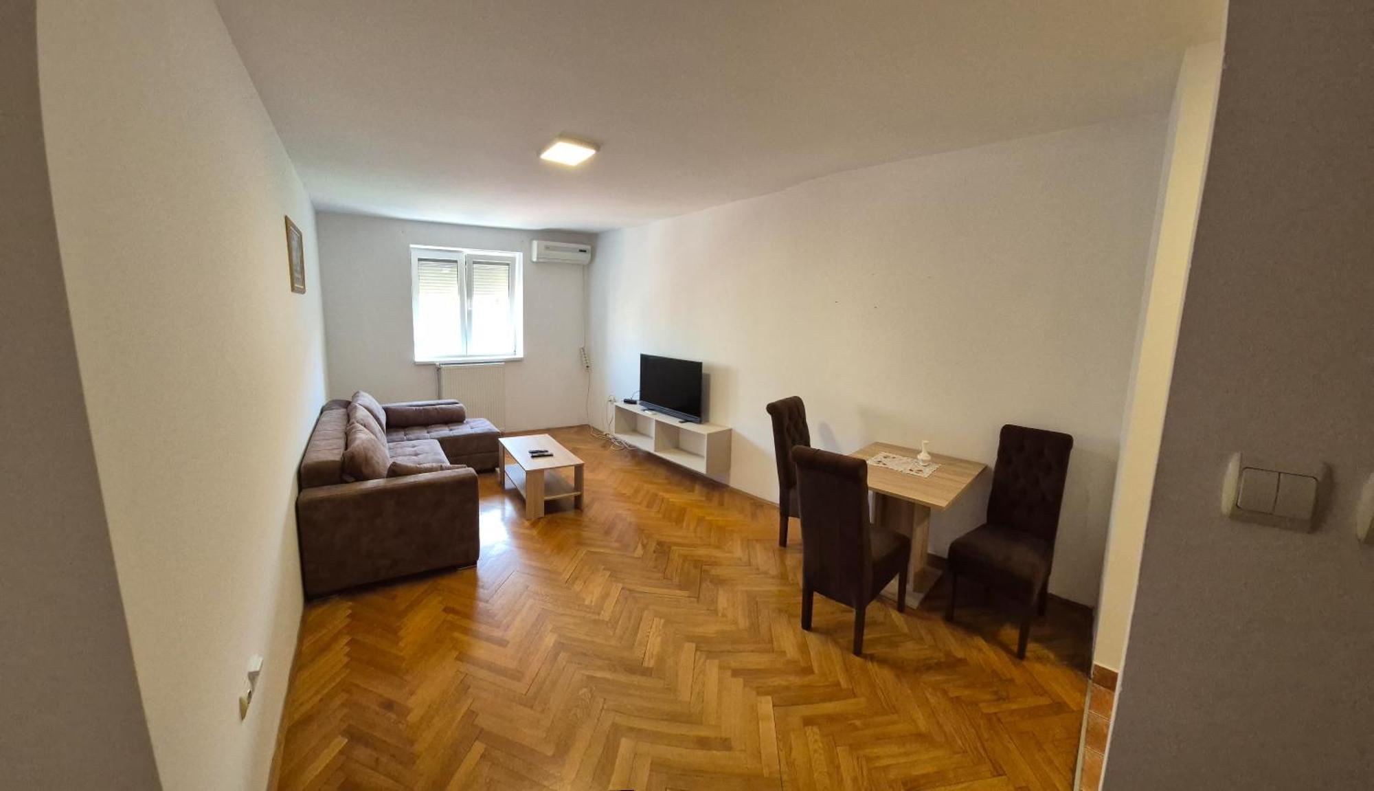 Apartmani Jasmin Novi Sad Exteriör bild