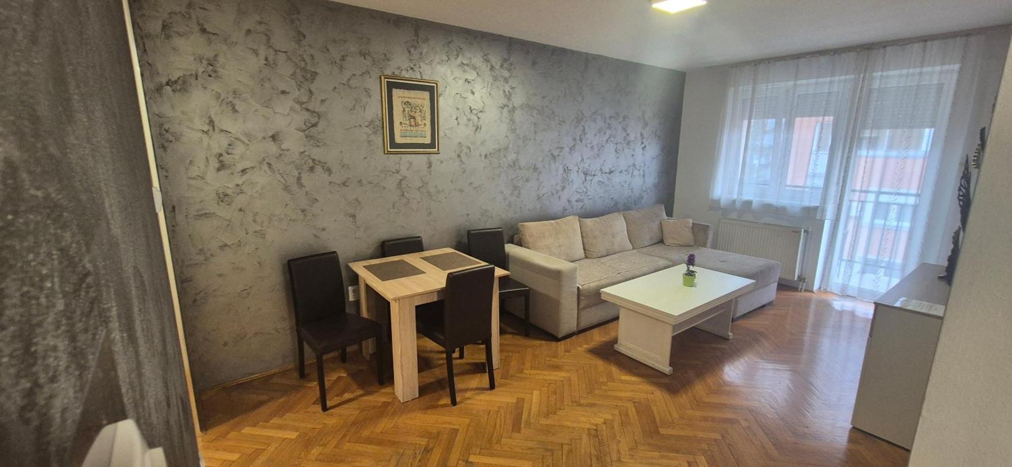 Apartmani Jasmin Novi Sad Exteriör bild