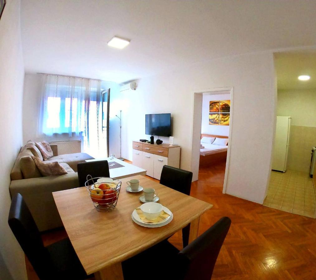 Apartmani Jasmin Novi Sad Exteriör bild